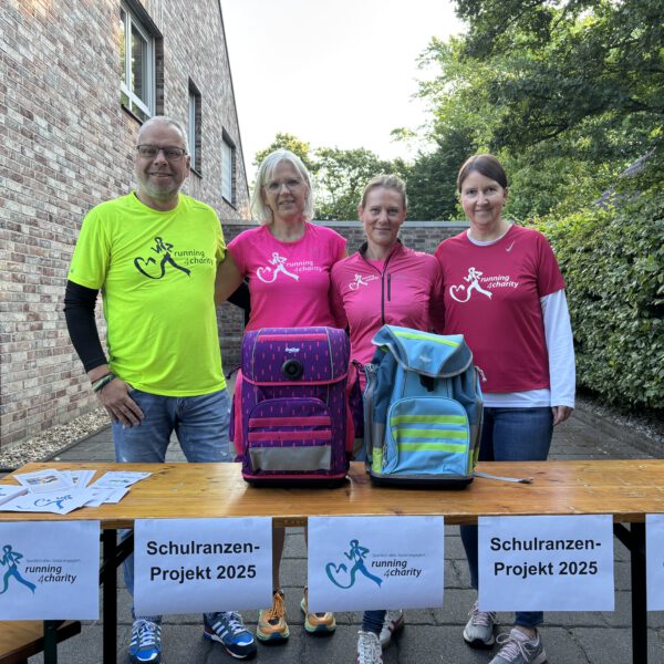 Kinder erhalten Schulranzen – moderne Spendenaktion für bedürftige Erstklässler Oberhausen von running4charity